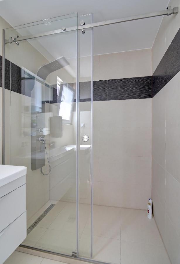 Seaside Apartment M Zaton 3 -Seaview And Parking Exterior foto